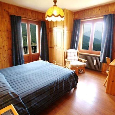Hotel Alpe Fleurie Champoluc Habitación foto